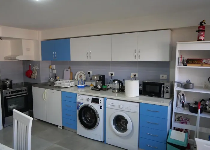 House, For Couple In 2nd Floor Apartmán Velipojë
